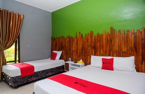 Colomadu House | RedDoorz Syariah @ Colomadu 2
