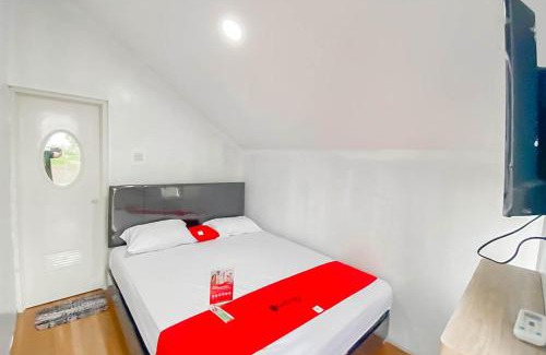 Cibodas Hotel | RedDoorz Syariah Plus At Cipanas Cianjur