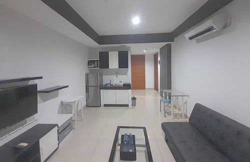 Sukajadi Apartment | Relaxing 1Br At Dago Suites Apartment
