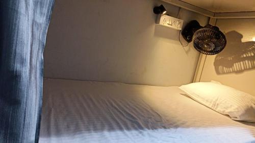 Goregaon East Hostel | Saffron Dormitory Goregaon East