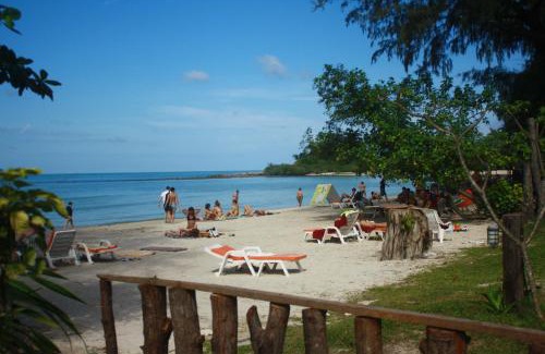 Choeng Mon House | Samui Honey Backpacker Bungalow