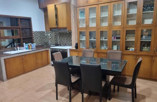 Sleman House | Serambi Buya Syariah 5 BR