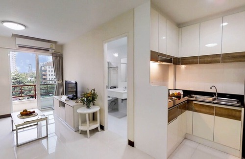 Ekkamai Apartment | Serviced Residence (UN10476)