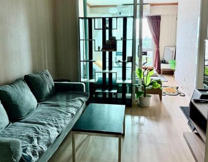 Saen Suk Hostel | SHaCk The naP
