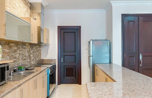 Old Jakarta Apartment | Spacious And Modern Look 3Br Bellezza Apartment