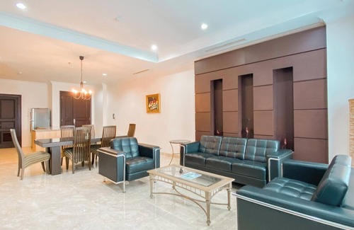 Old Jakarta Apartment | Spacious And Modern Look 3Br Bellezza Apartment