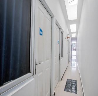 Central Jakarta Hostel | Stariez Senen