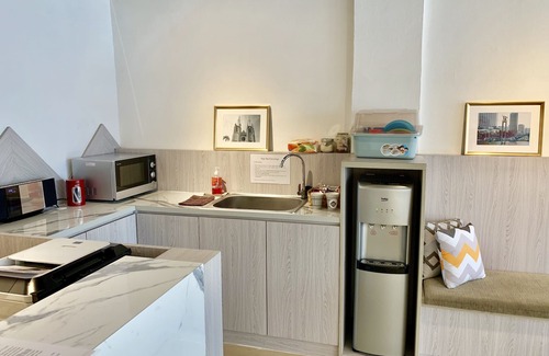 Gambir Hostel | Stay Inn Hostel Jakarta - Adults only