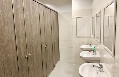 Gambir Hostel | Stay Inn Hostel Jakarta - Adults only