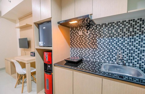 Pondokcina Apartment | Studio Apartment Grand Taman Melati Margonda 2 near UI By Travelio