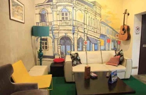 Old Phuket Town Hostel | Studio room in Sino-Portugese building, Phuket town