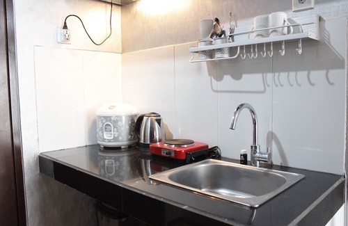 Cimahi Hotel | Stylish 2Br Gateway Pasteur Apartment Near Exit Toll