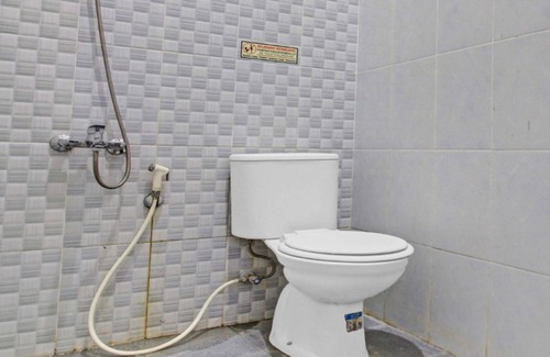 Hargomulyo Hotel | Super OYO 90767 Gm Guest House