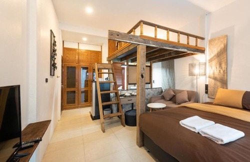 Ban Phan Thom Hostel | Tepbunthom Hostel