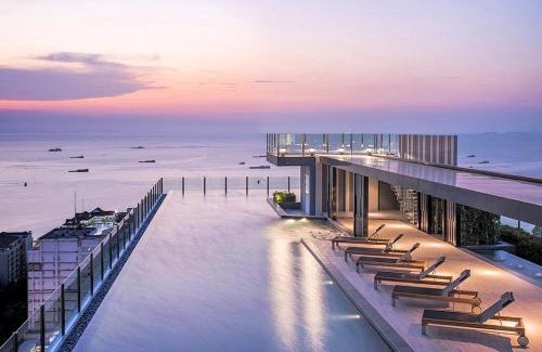Pattaya Bay Apartment | The Base Central Pattaya By Pattaya Holiday