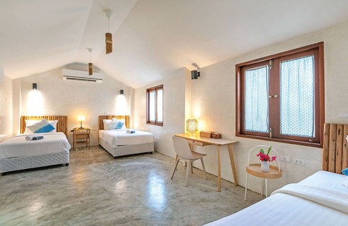 Ko Kood Hostel | The Little White Bird Traveller Hostel