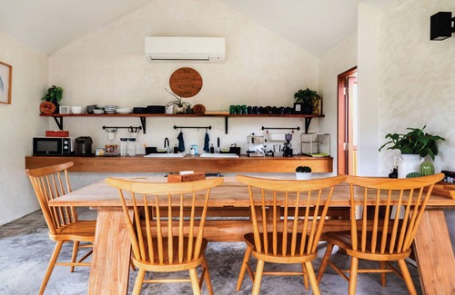 Ko Kood Hostel | The Little White Bird Traveller Hostel