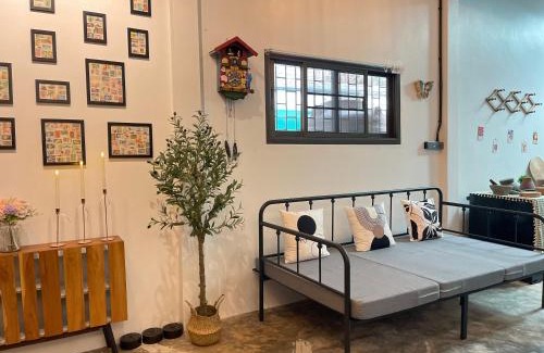 Bang Phra Hostel | The Memory Hostel