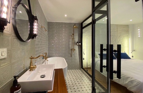 Talat Noi Hostel | The Motuga Hostel Bangkok