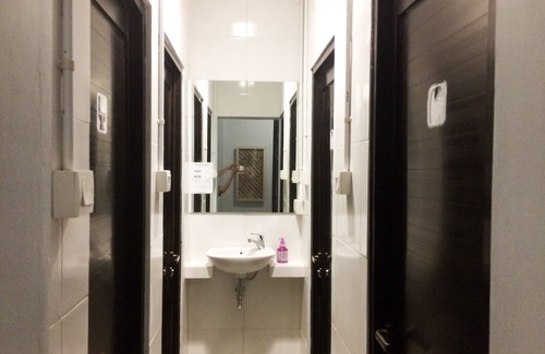 Chinatown Hostel | The Packer Lodge - Hostel