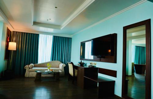 Kollam Hotel | The Quilon Beach Hotel and Convention Center