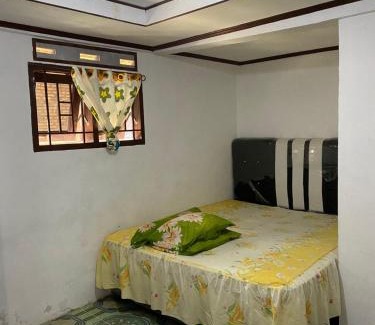 Bukit Lawang Hostel | Thousands of Bottles - Hostel and Trekking