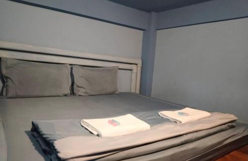 Pom Prap Hostel | Time Sabai 32