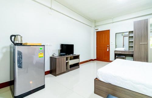 Chom Thong Hostel | Tree Place