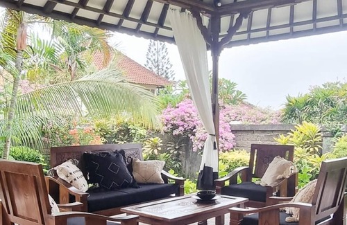 Mumbul Villa | Tropical, 3BR Villa in Benoa