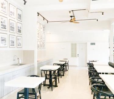 Blimbing Hotel | Victoria Bed & Breakfast
