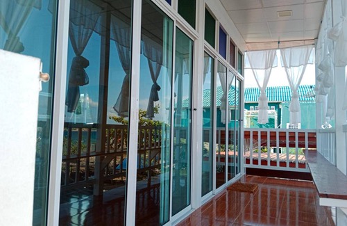 Koh Lan Villa | Villa ∙ 4 bedrooms ∙ 18 guests