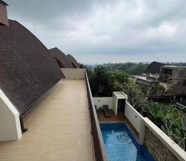 Ciawi Villa | Villa ∙ 5 bedrooms ∙ 16 guests