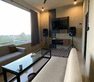 Sidomulyo Villa | Villa ∙ 5 bedrooms ∙ 10 guests