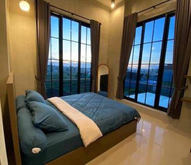 Sidomulyo Villa | Villa ∙ 5 bedrooms ∙ 10 guests
