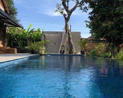 Sleman Villa | Villa ∙ 8 bedrooms ∙ 15 guests