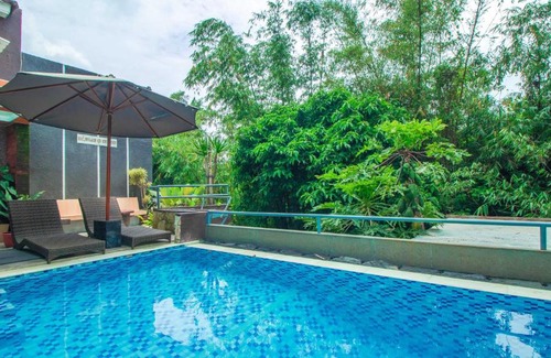 Oro Oro Ombo Villa | Villa Dewata with Chill Spot Private Pool and Karaoke
