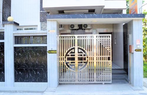 Surakarta Hotel | Villa Remboelan Shariah Guest House