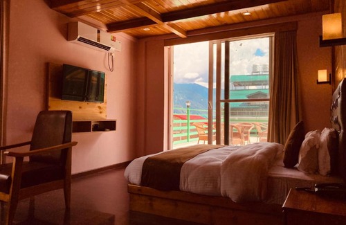 New Manali Resort | Vista Hill Resort- Centrally Heated & air cooled Resort, Manali