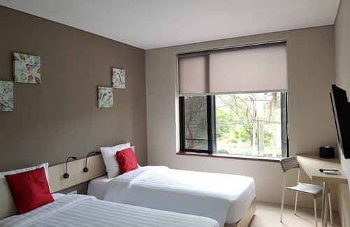 Binong Hotel | Wanadu Residence