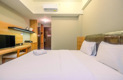 Cikarang Hotel | Wonderful Studio Apartment at Mustika Golf Residence