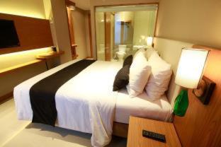 Catur Tunggal Hotel | Yellow Star Ambarukmo Hotel