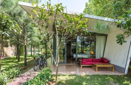 Ngoc Quang Villa | Đại Lải Resort - Lake view villa