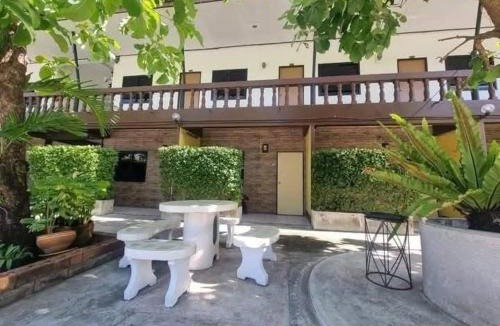 Saen Suk Apartment | กัลยา รีสอร์ท