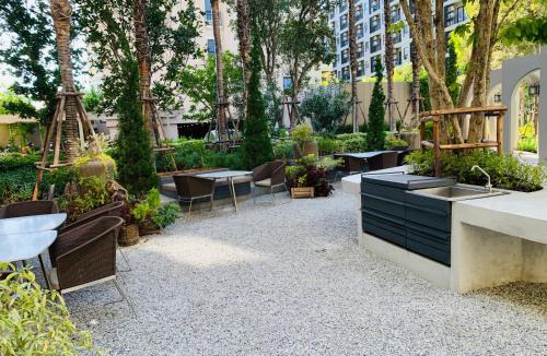 Hua Hin Apartment | คอนโดน่าอยู่และเงียบสงบใจกลางหัวหินติดทะเล300เมตร La Casita Condo