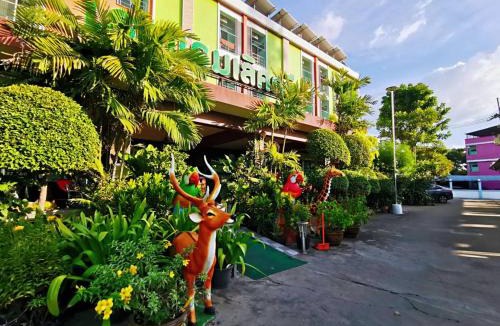 Suphan Buri Villa | บ้านชายน้ำเลิศศรี Banchainam