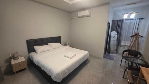 Doem Bang House | บ้านนอกเดิมบาง