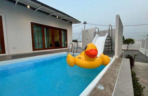 Udon Thani Villa | บ้านพูลวิลล่าอุดรธานี by บ้านแสนรัก