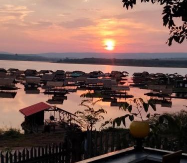 Wang Sam Mo House | บ้านสวนริมน้ำวังใหญ่ ห้อง a2 วังสามหมอ อุดรธานี