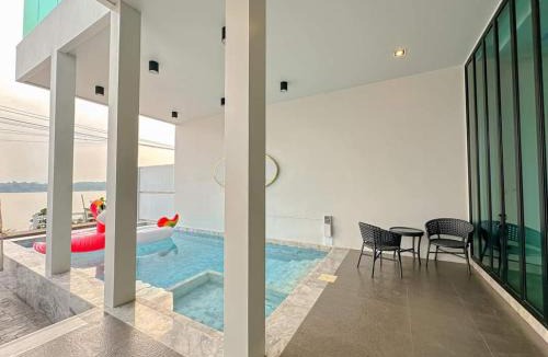 Nakhon Phanom Villa | พูลวิลล่าริมโขง นครพนม