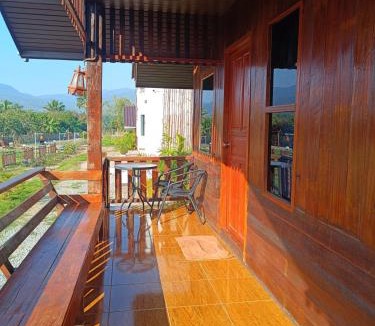Chom Thong House | ม่วนใจ๋ปันสุข โฮมสเตย์แอนคาเฟ่ Muanjai punsuk homestay and cafe